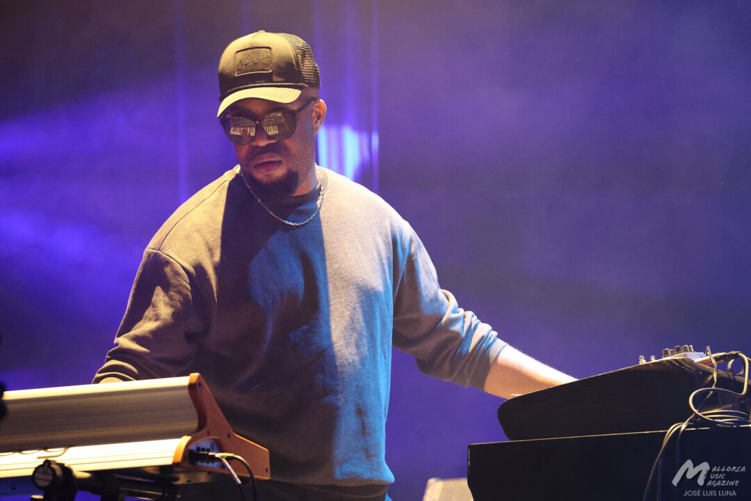 José James en Trui Teatre (Jazz Voyeur Festival 2024) - O'Mitchell Henry - Mallorca Music Magazine