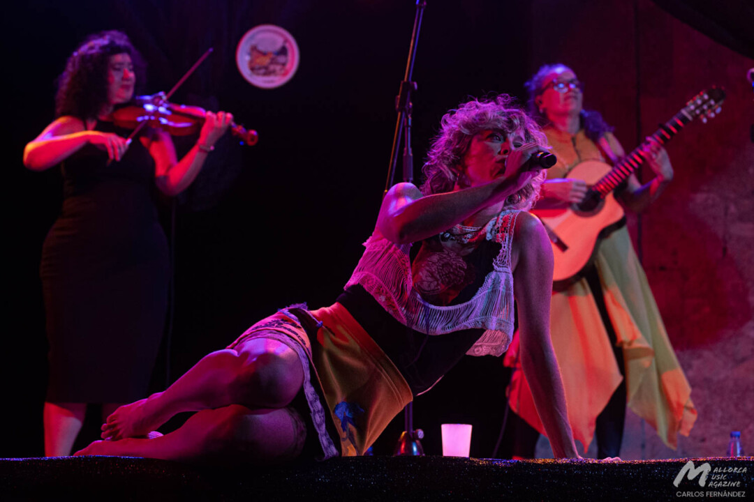 Karmento en La lluna en vers Montuïri · Mallorca Music Magazine