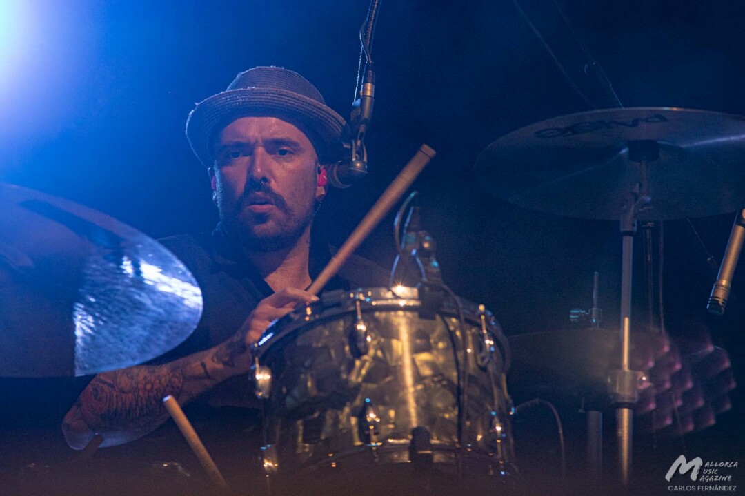 Miss Caffeina + Sidecars + Komodo García en Es Jardí · Mallorca Music Magazine
