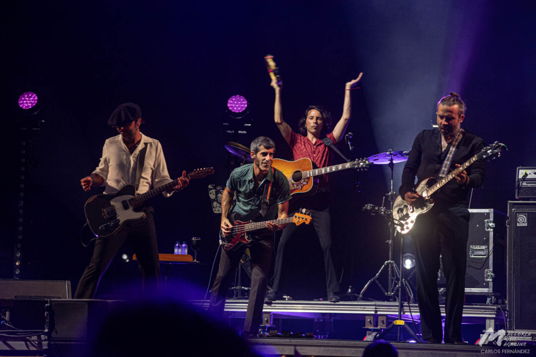 Miss Caffeina + Sidecars + Komodo García en Es Jardí · Mallorca Music Magazine