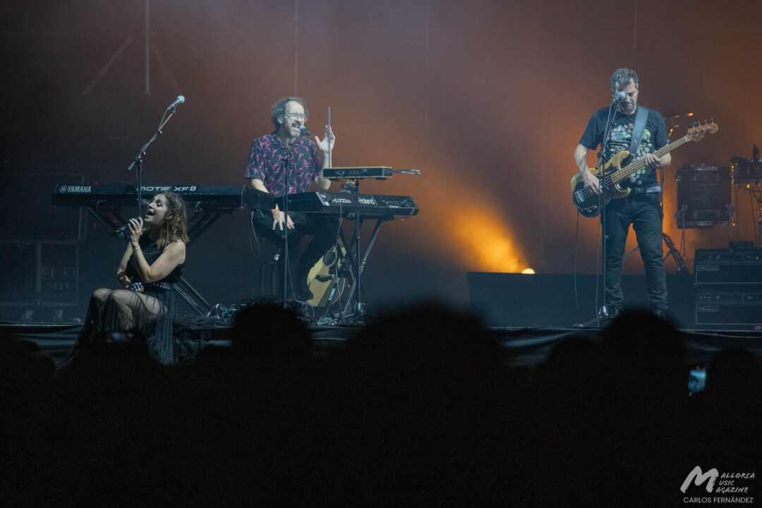 La Oreja de Van Gogh en Es Jardí - Leire Martínez, Xabier San Martín y Álvaro Fuertes - Mallorca Music Magazine