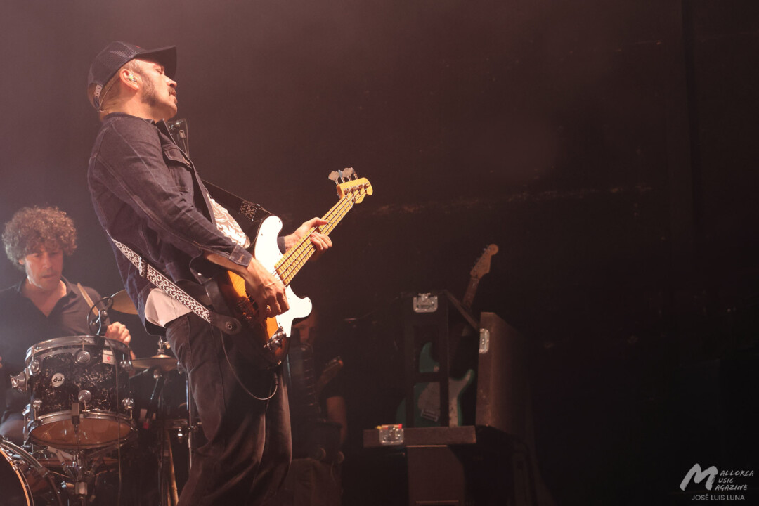 León Benavente en Es Gremi - Luis Rodríguez - Mallorca Music Magazine