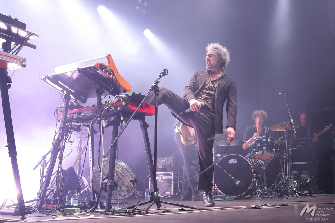 León Benavente en Es Gremi - Abraham Boba - Mallorca Music Magazine
