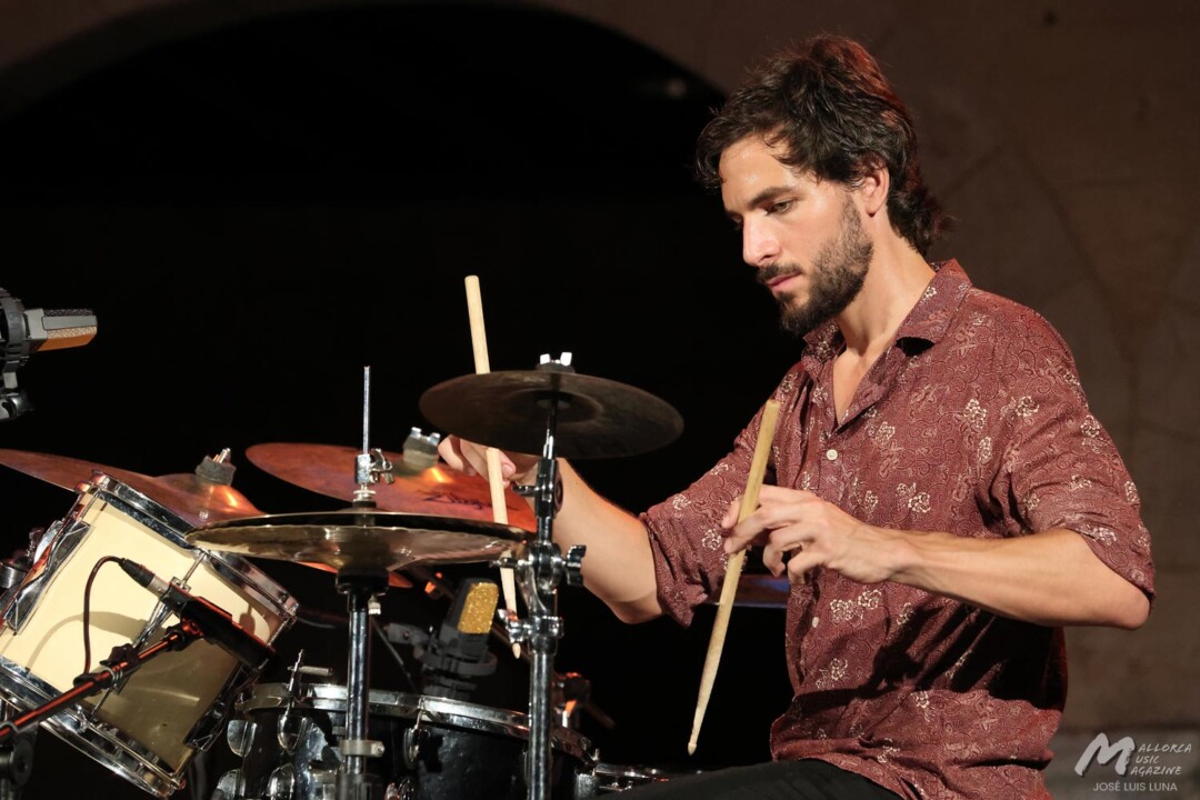 Los Aurora en Bellver (SonsDeNit) - Joan Carles Marí - Mallorca Music Magazine