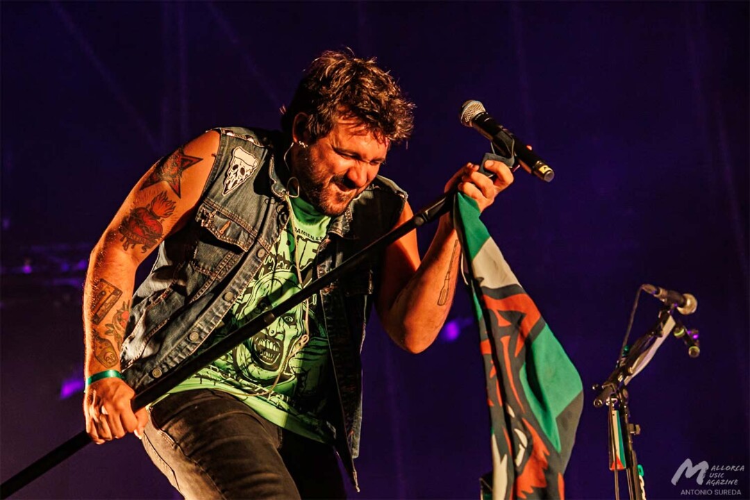 Los Delinqüentes + Carlos Gómez en Es Jardí · Mallorca Music Magazine