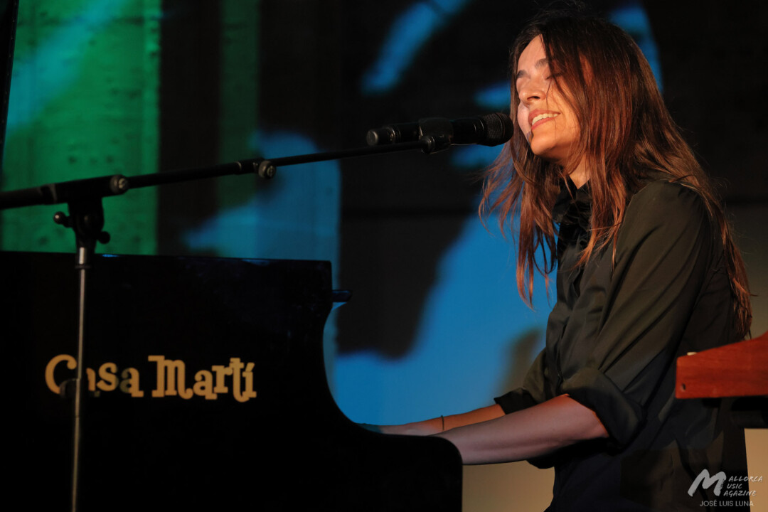 Maika Makovski en Llucmajor (SonsDeNit) - Mallorca Music Magazine