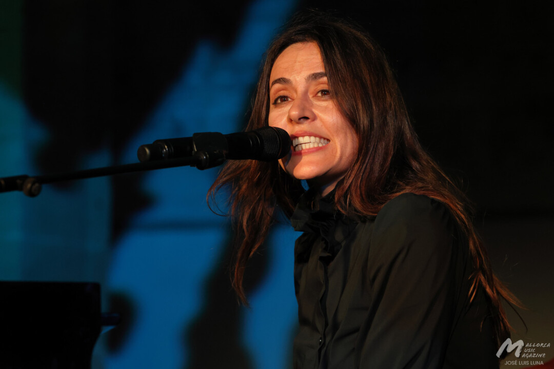 Maika Makovski en Llucmajor (SonsDeNit) - Mallorca Music Magazine