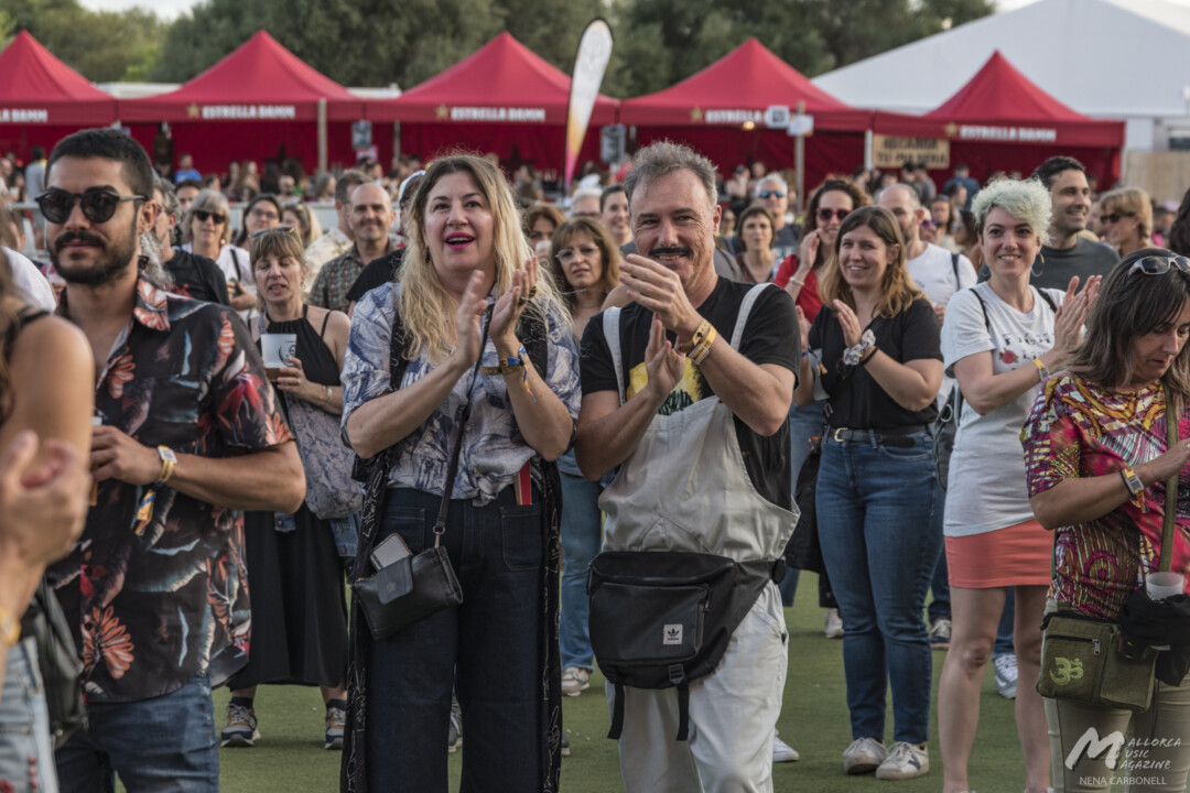 Mallorca Live Festival 2024 (Primera Jornada) Público Rocio Saiz - Mallorca Music Magazine