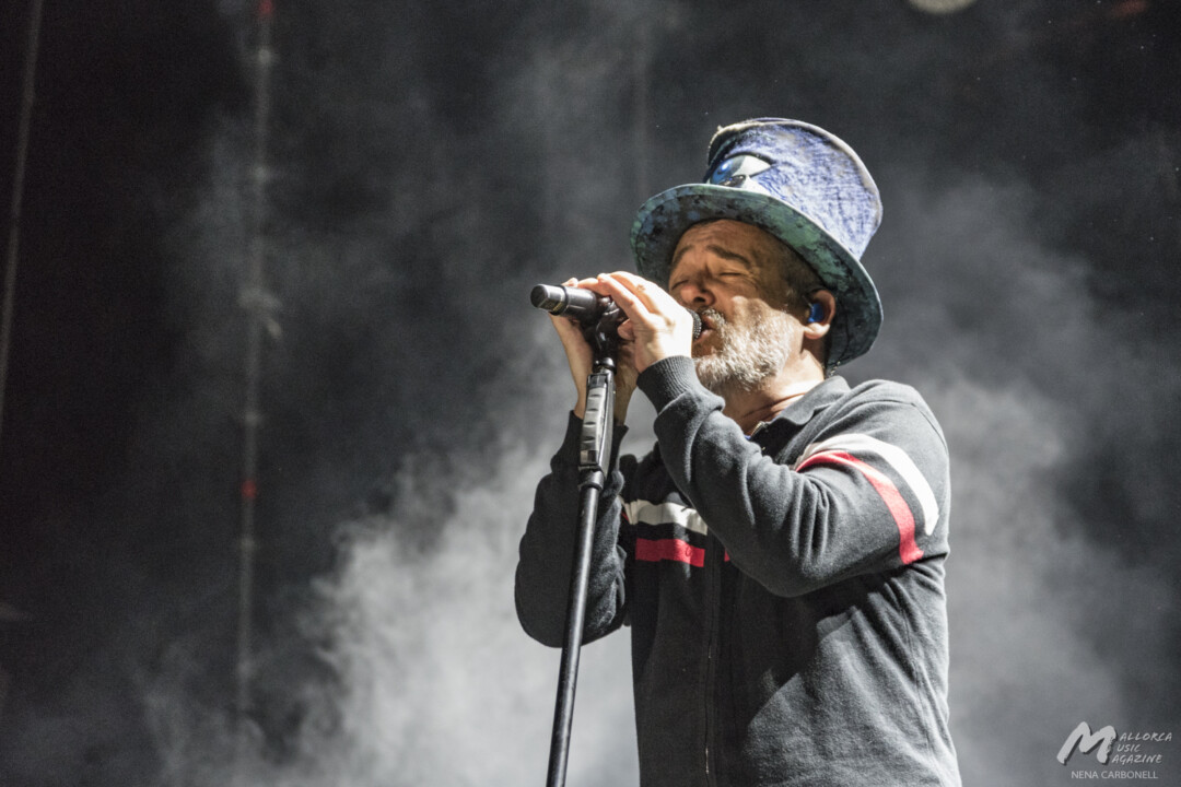 Mallorca Live Festival 2024 (Primera Jornada) Love of Lesbian - Mallorca Music Magazine