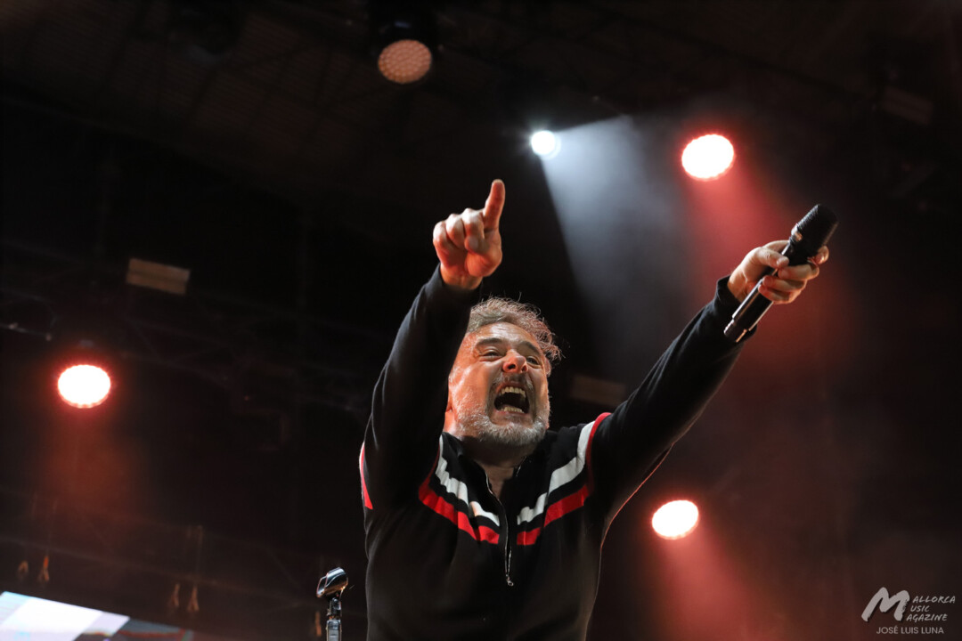 Mallorca Live Festival 2024 (Primera Jornada) Love of Lesbian - Mallorca Music Magazine