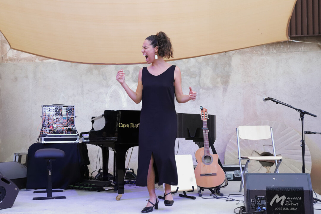 Mar Grimalt a Sa Farinera de Llubí (Sons de Nit 2023) - Mallorca Music Magazine