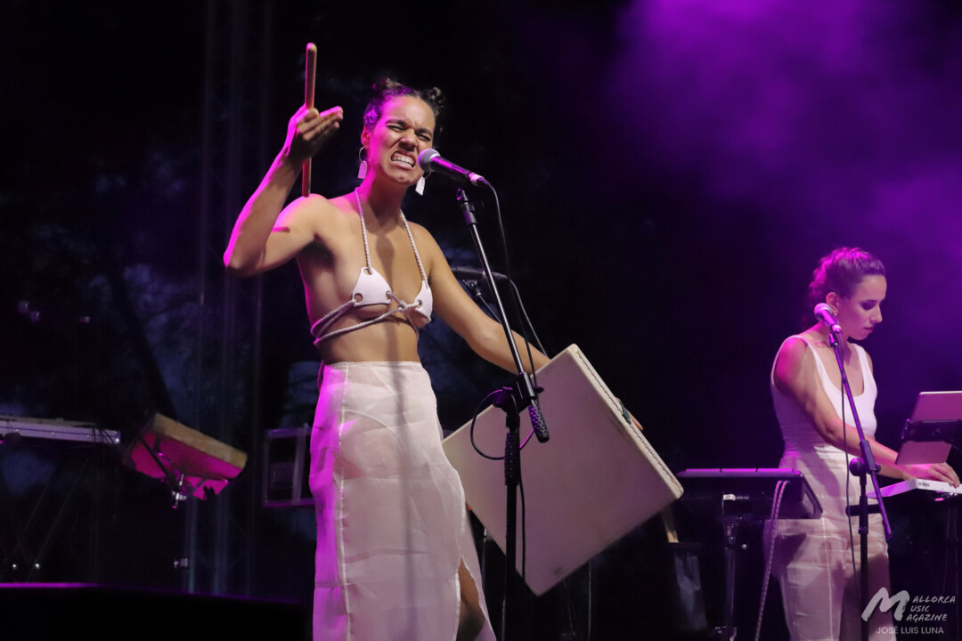 Mar Grimalt en Sant Joan (La Lluna en Vers) - Mallorca Music Magazine