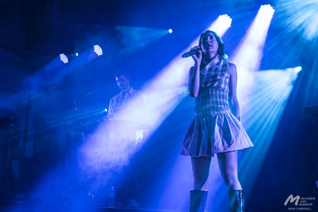 Maria Jaume al Claustre del Convent de Lloret de Vistalegre - Mallorca Music Magazine