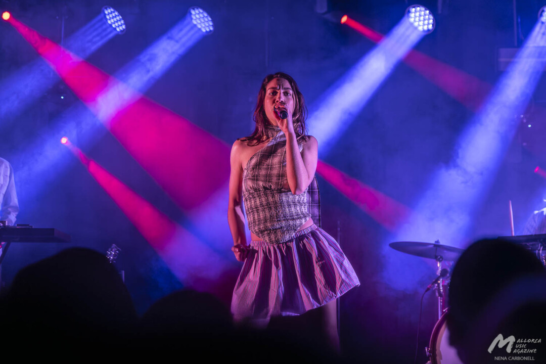 Maria Jaume al Claustre del Convent de Lloret de Vistalegre - Mallorca Music Magazine