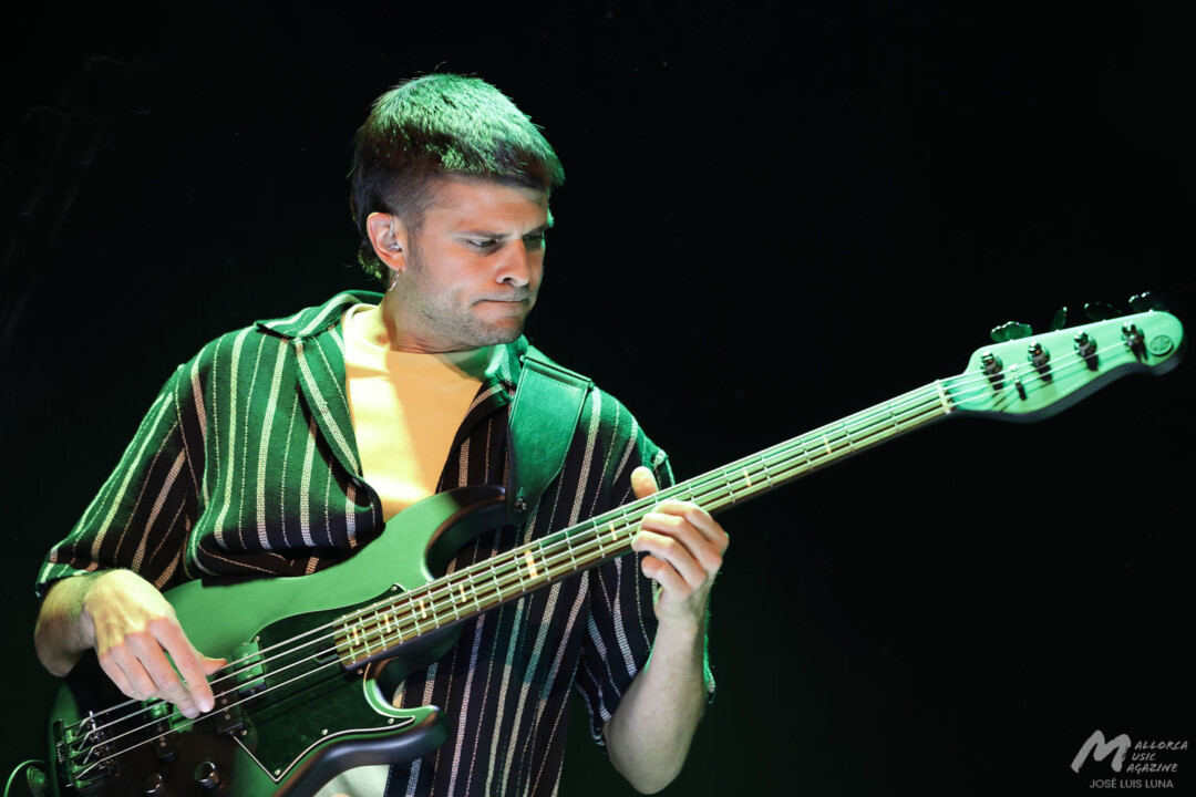 Negre en el Teatre de Lloseta - Josep Campins - Mallorca Music Magazine