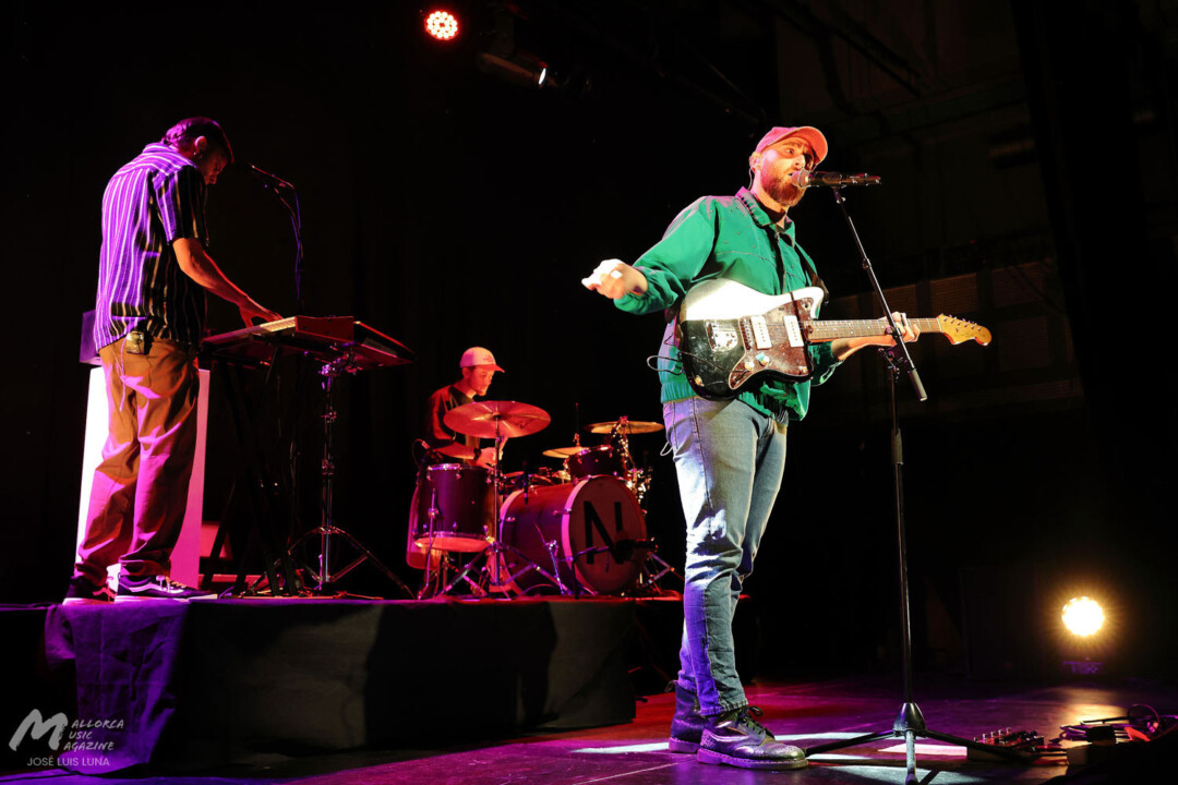 Negre en el Teatre de Lloseta - Mallorca Music Magazine