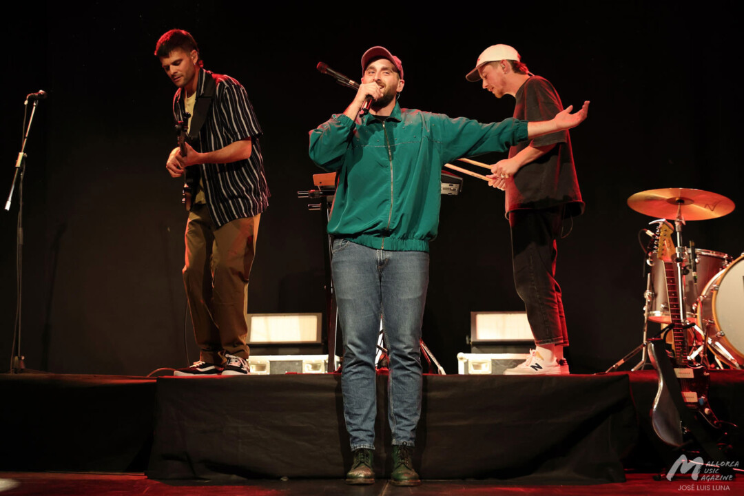 Negre en el Teatre de Lloseta - Mallorca Music Magazine