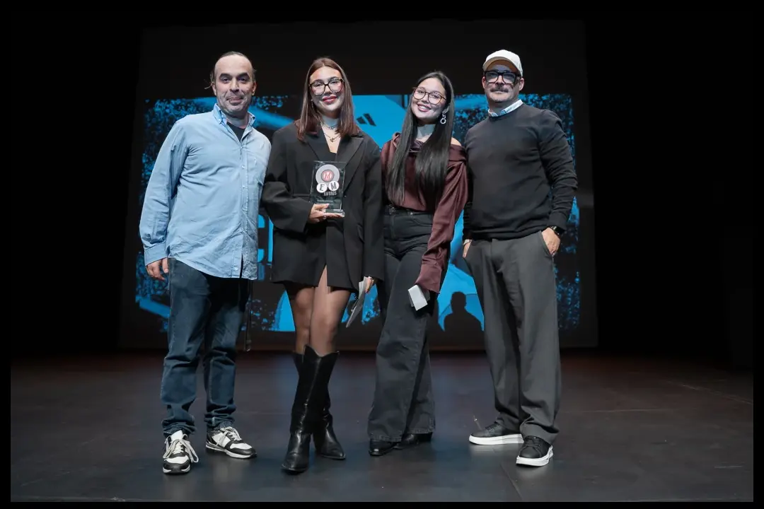 Premios MEM 2024 - Tommy M. Jaume de Zulos, hijas de Winrich y Javier Fernández (La Siesta Magazine) - Mallorca Music Magazine