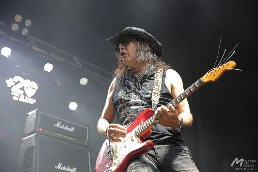 Rata Blanca en Es Gremi - Walter Giardino - Mallorca Music Magazine