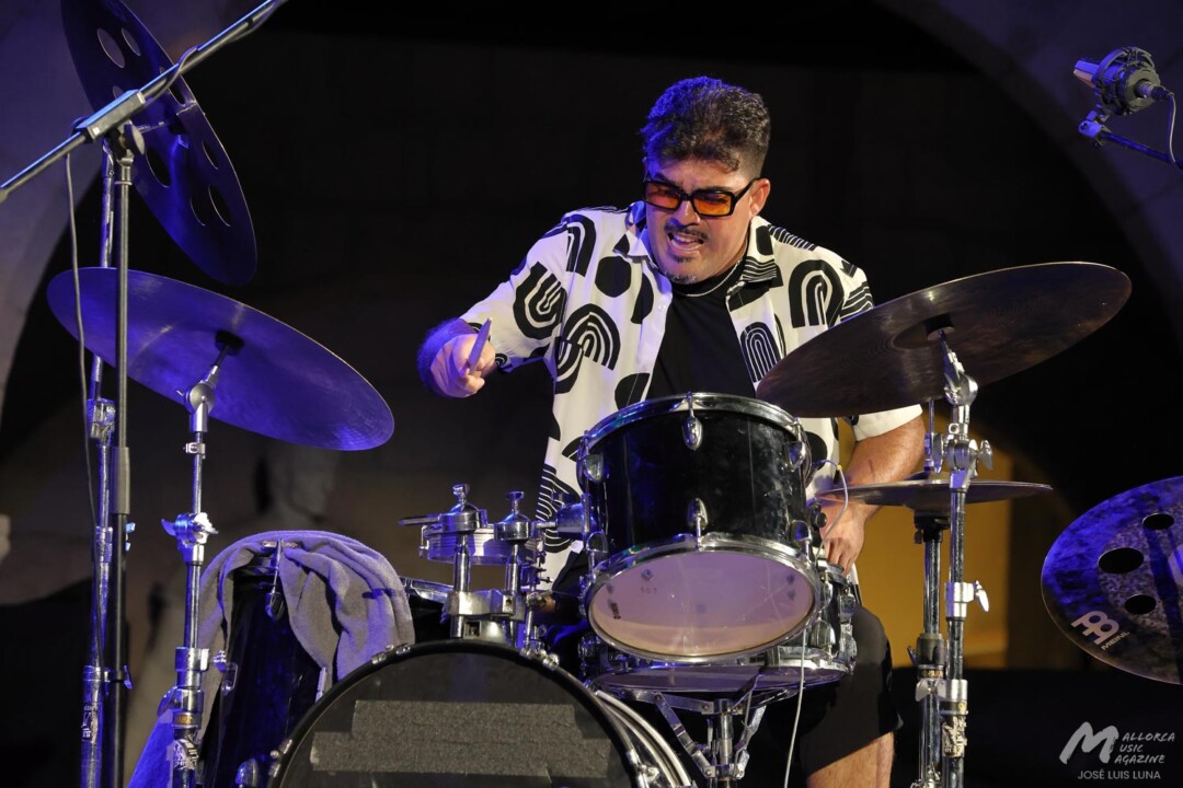 Richard Bona & Alfredo Rodríguez Trio en Bellver - Mallorca Music Magazine