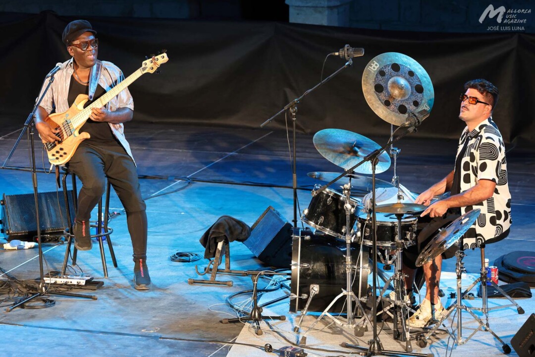 Richard Bona & Alfredo Rodríguez Trio en Bellver - Mallorca Music Magazine