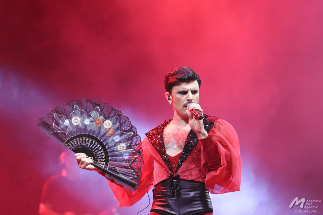 Rodrigo Cuevas en Sant Joan (La Lluna en Vers) - Mallorca Music Magazine