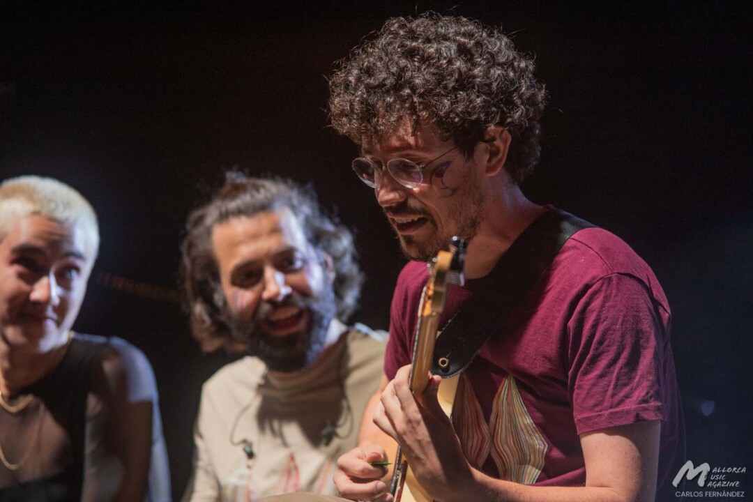 Salvador Sobral y Ede en Sant Joan (La Lluna en Vers) - Sebastià Gris - Mallorca Music Magazine