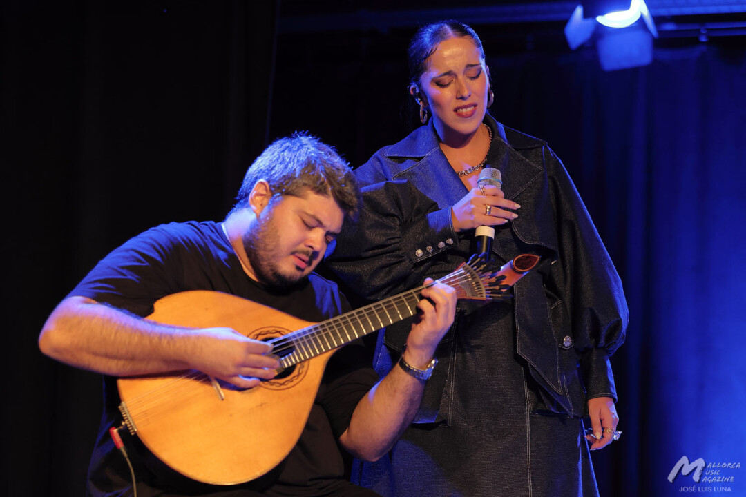 Sara Correia en CaixaForum Palma - Ângelo Freire y Sara Correia - Mallorca Music Magazine