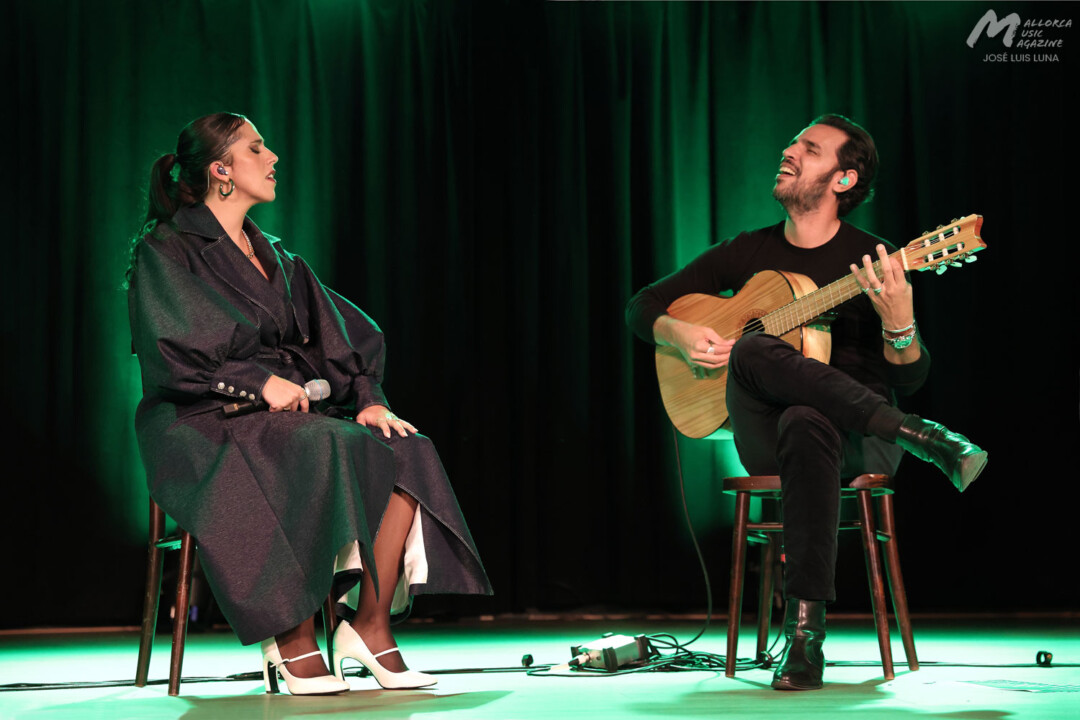 Sara Correia en CaixaForum Palma - Sara Correia y Diogo Clemente - Mallorca Music Magazine