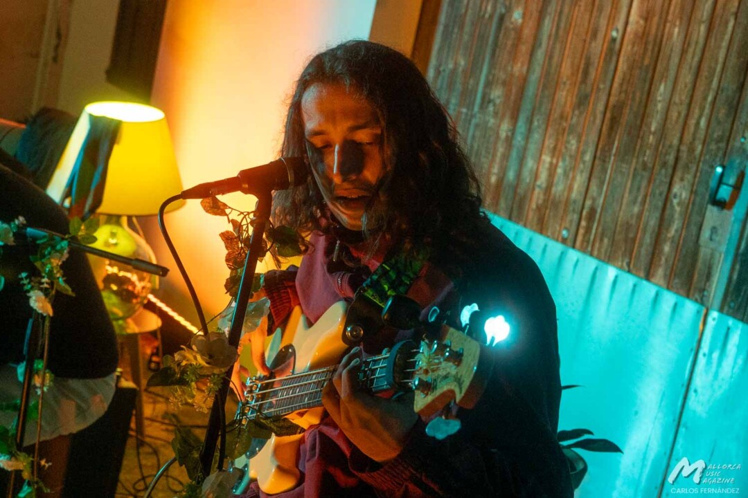 Showcase Komodo García en Tramuntana Estudis - Aleix Pizà - Mallorca Music Magazine