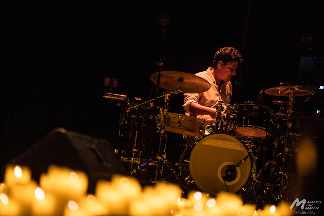 Silvana Estrada en Trui Teatre (Candlelight) - Mallorca Music Magazine