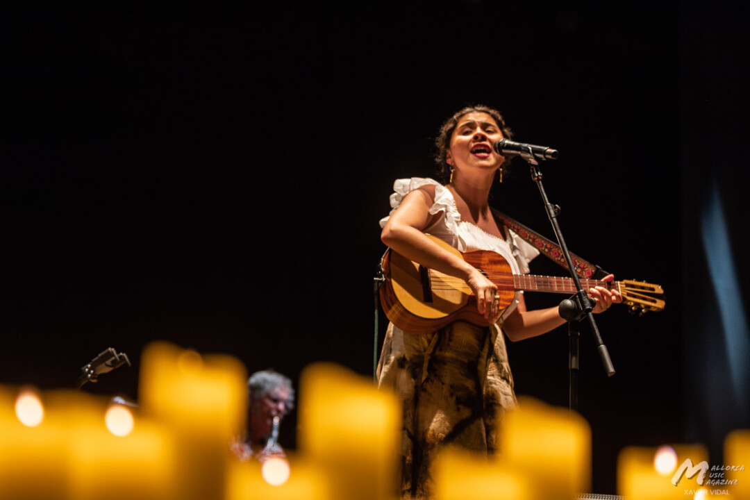 Silvana Estrada en Trui Teatre (Candlelight) - Mallorca Music Magazine