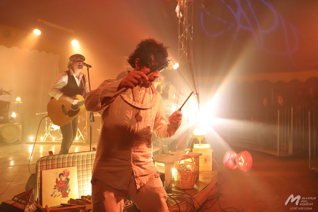 Suacirc (Suasi y Circ Bover) en Manacor - Mallorca Music Magazine