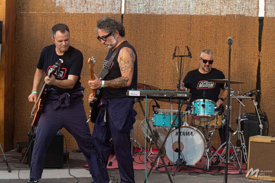 Iván Ferreiro + Talleres Molina en Es Jardí · Mallorca Music Magazine