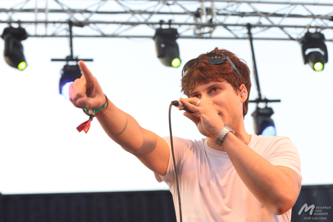 Mallorca Live Festival 2025 (Primera jornada) - Teo Lucadamo - Mallorca Music Magazine