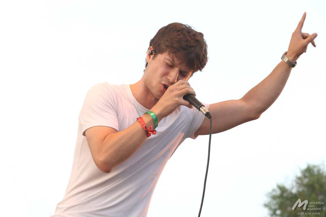 Mallorca Live Festival 2025 (Primera jornada) - Teo Lucadamo - Mallorca Music Magazine