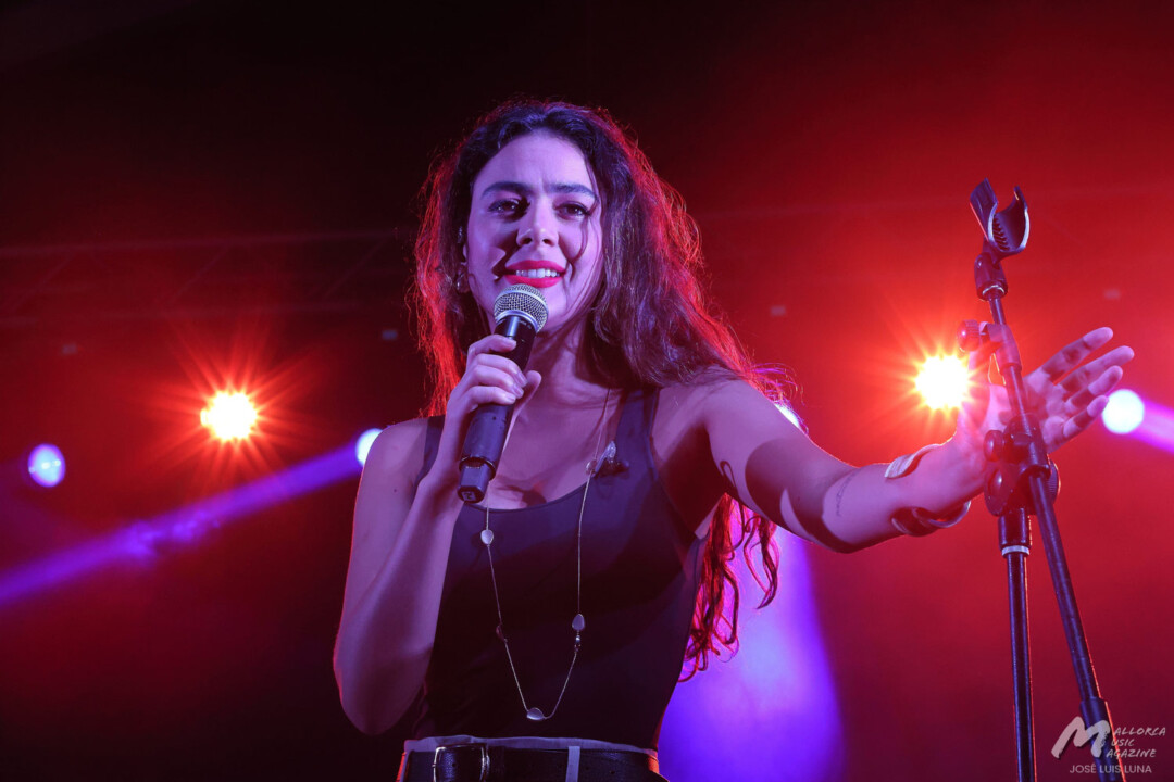 Toquinho y Camilla Faustino en Port Adriano Music Festival - Mallorca Music Magazine