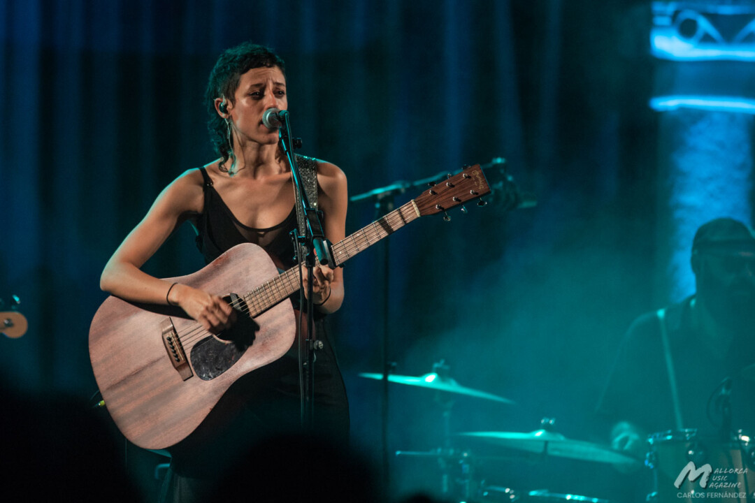 Travis Birds en Pollença (Sons de Nit 2023) - Mallorca Music Magazine