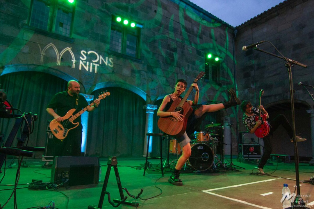 Travis Birds en Pollença (Sons de Nit 2023) - Mallorca Music Magazine