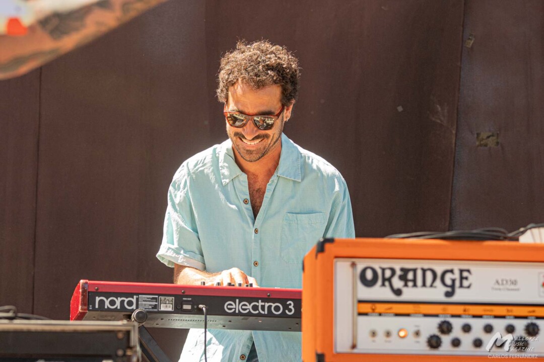 TribuFest en Felanitx - Toni Sánchez (Guille Wheel and the Waves) - Mallorca Music Magazine