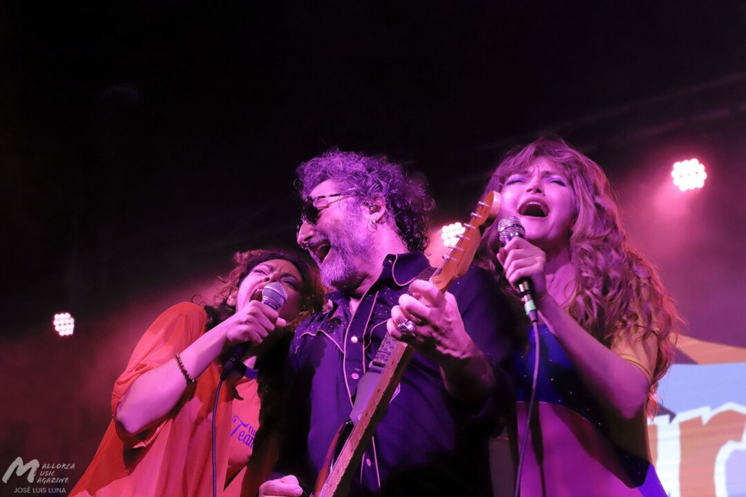 Ariadna Font, Julio Molina y Maïa Vidal Urtain en Es Gremi - Mallorca Music Magazine