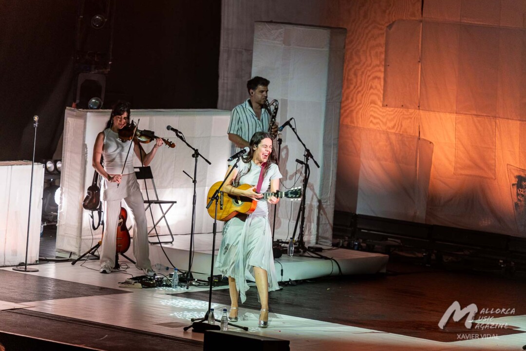 Valeria Castro en Trui Teatre · Mallorca Music Magazine