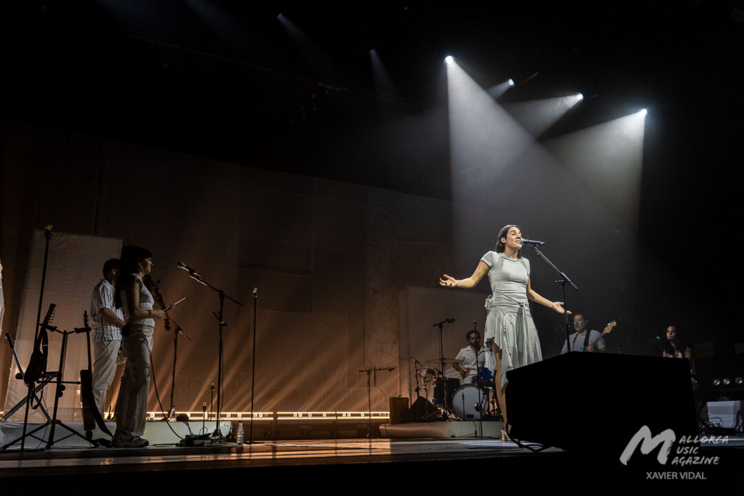Valeria Castro en Trui Teatre · Mallorca Music Magazine