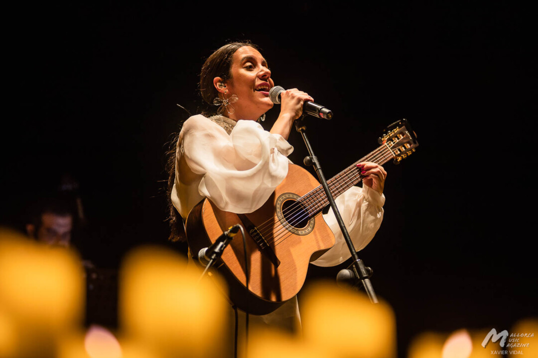 Valeria Castro en Trui Teatre (Candlelight) - Mallorca Music Magazine