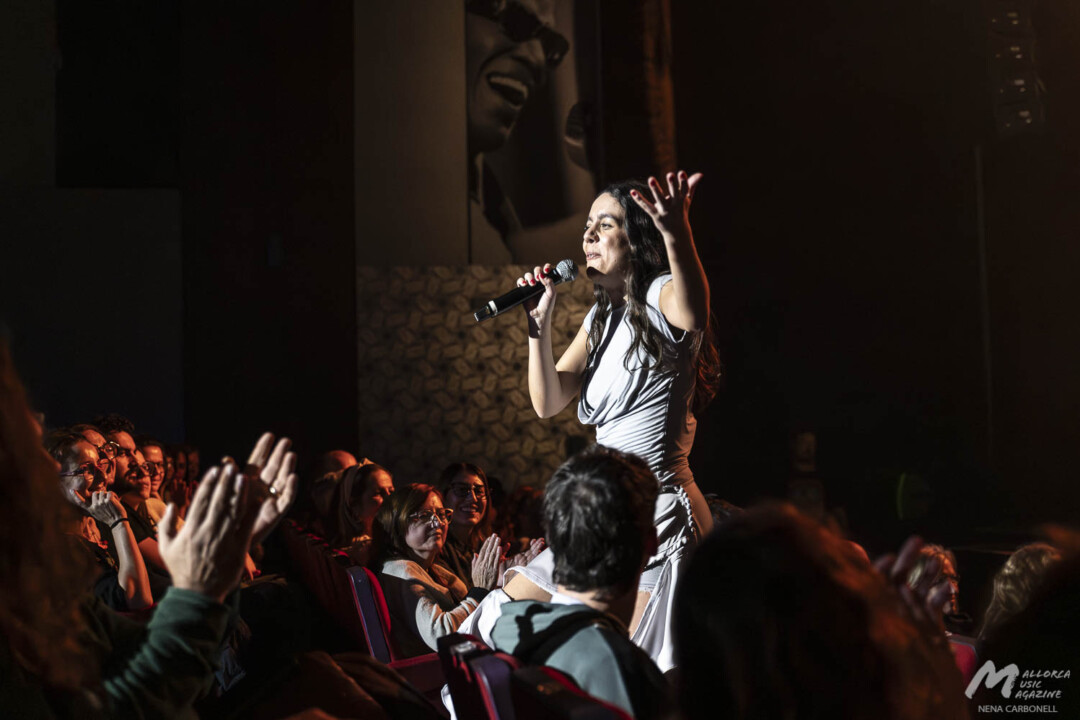 Valeria Castro + Mar Grimalt en Trui Teatre · Mallorca Music Magazine