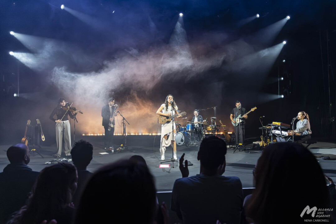 Valeria Castro + Mar Grimalt en Trui Teatre · Mallorca Music Magazine