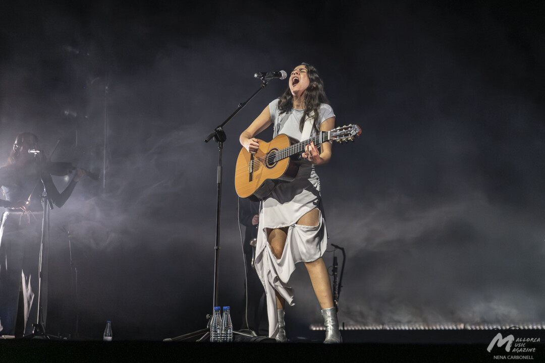 Valeria Castro + Mar Grimalt en Trui Teatre · Mallorca Music Magazine