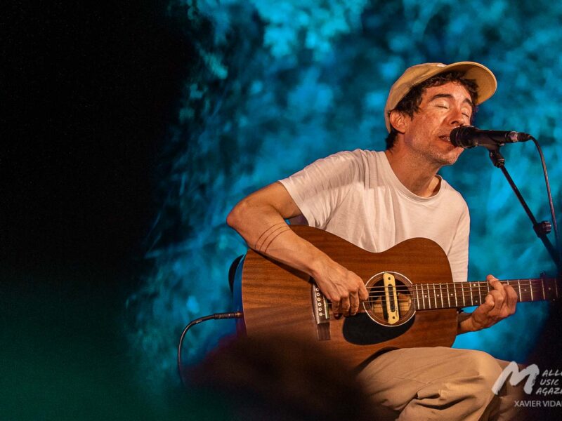 Ferran Palau en La Lluna en Vers · Mallorca Music Magazine